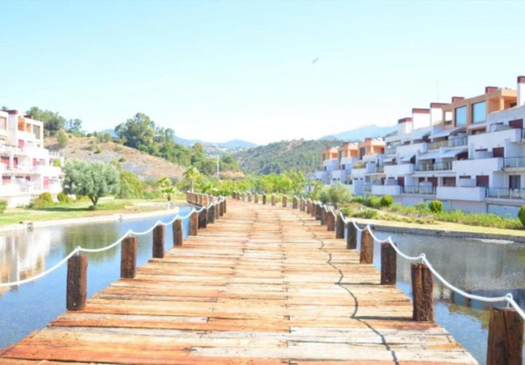 Parque Botanico Resort Естепона Екстериор снимка