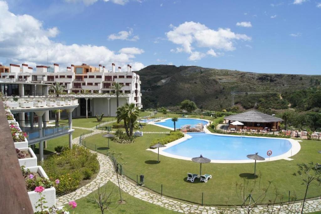 Parque Botanico Resort Естепона Екстериор снимка